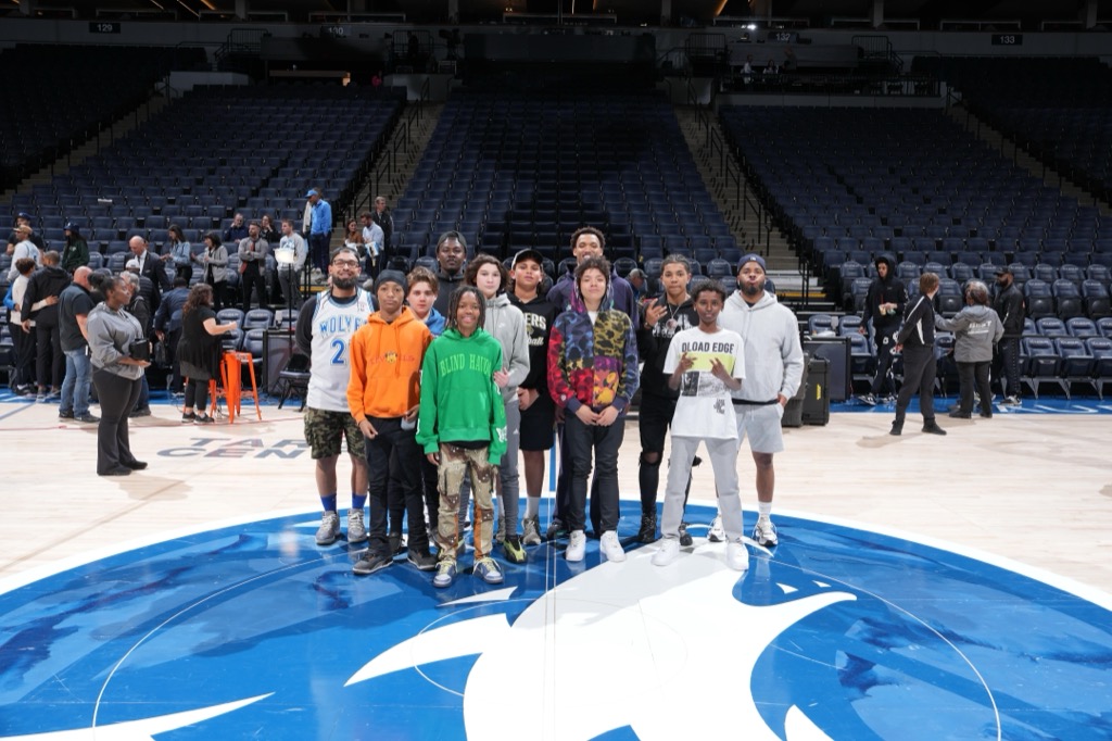 2024_grade_state_champions_timberwolves_night_TW_2024.04.12_ATL_6906