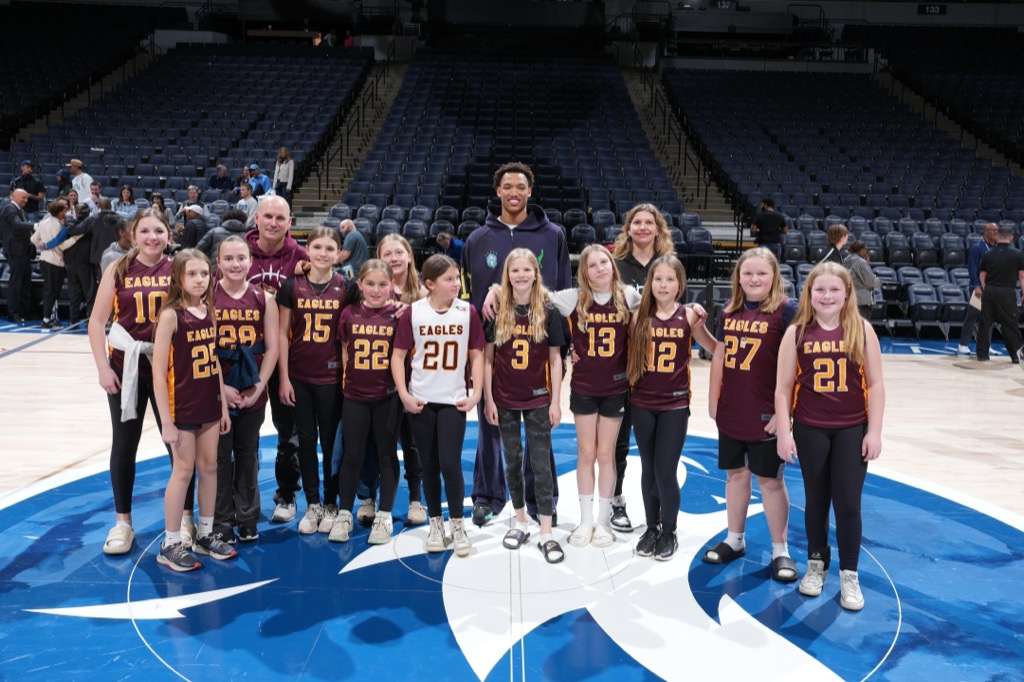 2024_grade_state_champions_timberwolves_night_TW_2024.04.12_ATL_6912