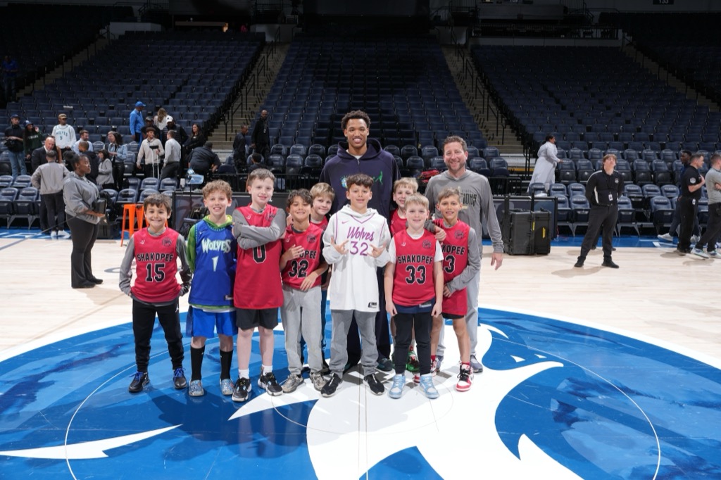 2024_grade_state_champions_timberwolves_night_TW_2024.04.12_ATL_6915