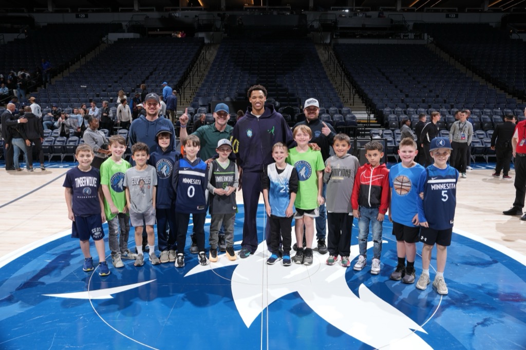 2024_grade_state_champions_timberwolves_night_TW_2024.04.12_ATL_6922