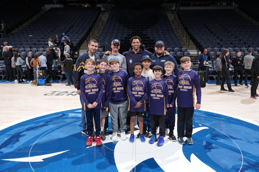 2024_grade_state_champions_timberwolves_night_TW_2024.04.12_ATL_6932