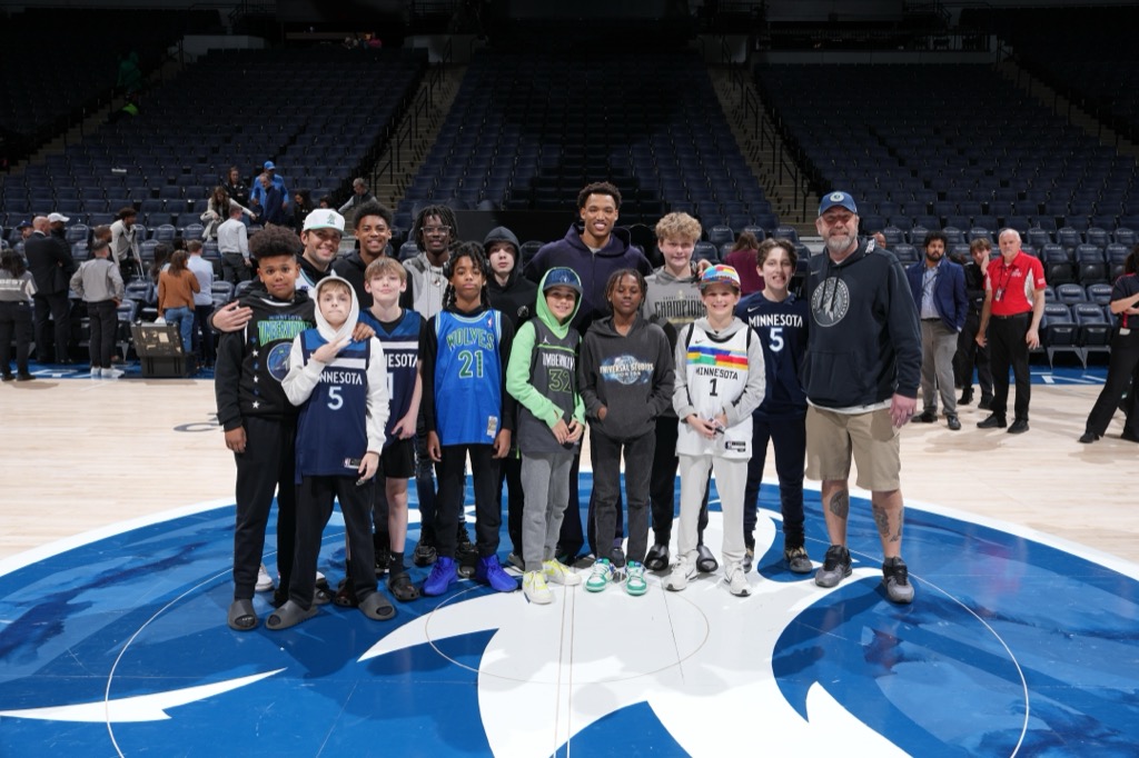 2024_grade_state_champions_timberwolves_night_TW_2024.04.12_ATL_6938